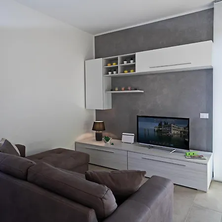 Mela - Regarda Travel Appartement Lazise