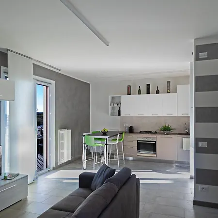 Mela - Regarda Travel Appartement *