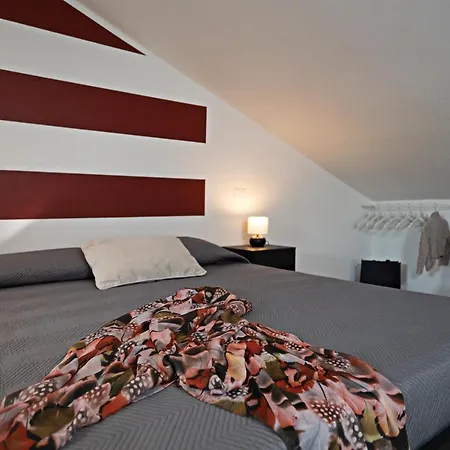 Mela - Regarda Travel Appartement *